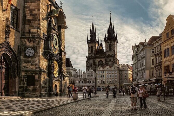 Historical Prague Guided E-Bike Tour - Petřín hill zig-zag: viewpoints that make you slow down