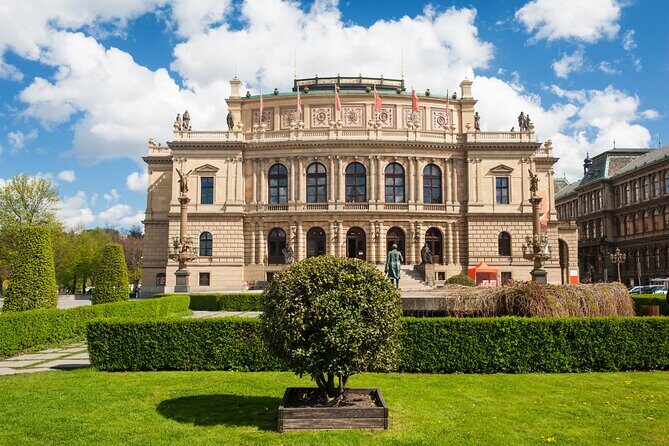 Jewish History and Old Town Walking Tour of Prague - Old Town Square and the Astronomical Clock: the “hour” moment that pulls you in
