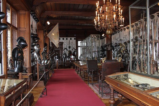 Konopiste Castle Private Tour from Prague - Pickup in Prague and the 45-Minute Country Drive