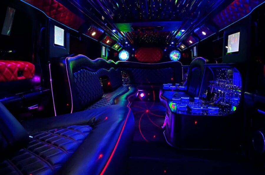 Long Hummer or Cadillac Limousine Party Ride - How the 60-Minute Ride Works (and Why the Timing Is the Whole Game)