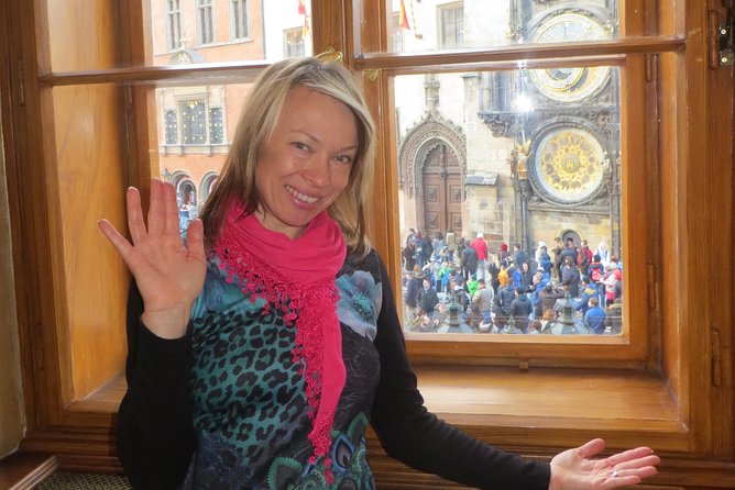 LUXURY Personal Tour of Prague with PERSONAL PRAGUE GUIDE - Golden Lane: fairytale houses and the darker wall inside