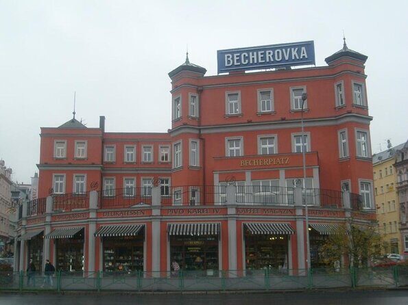 Moser Glassworks and Jan Becher Museum and Karlovy Vary Private Tour from Prague - Moser Glassworks: Where the Craft Happens
