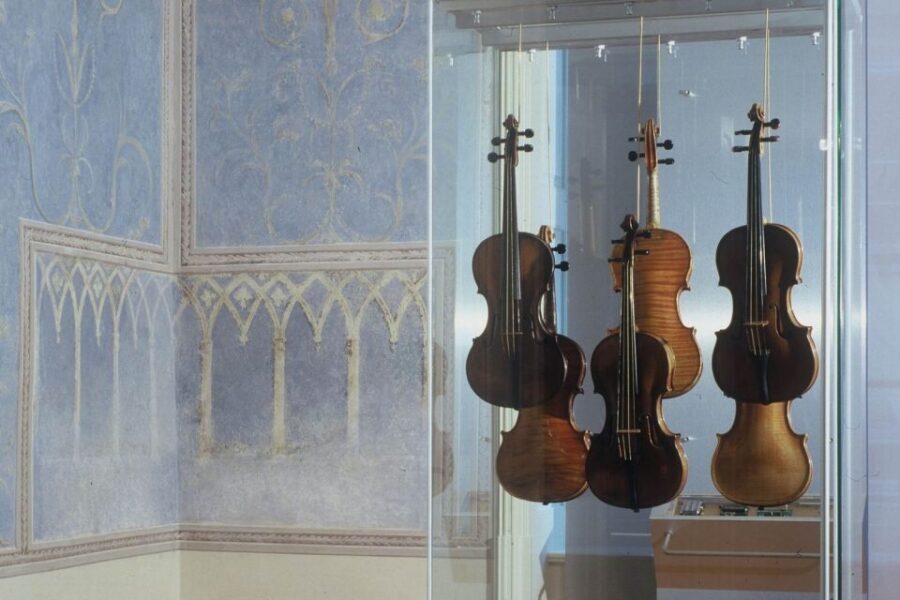 Mozart's Prague: Old Town, Lesser Town & Czech Museum Tour - Hradčany Square and Lesser Town Stops: Where the Mozart Story Feels Close-By