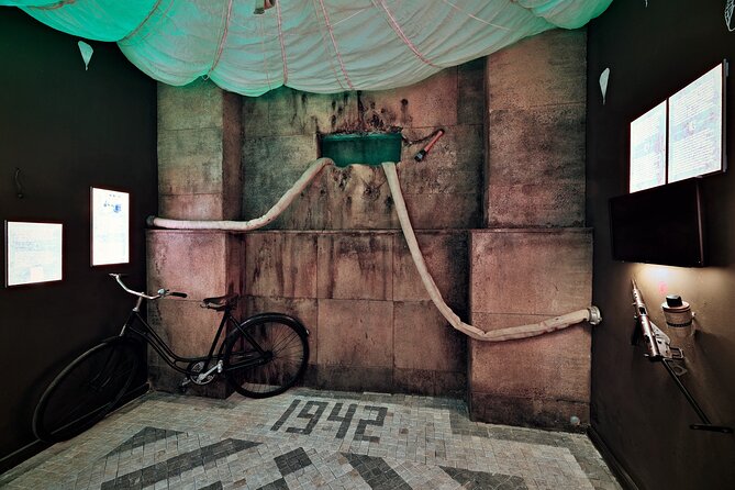 Museum Story of Prague - QR codes and the tech layer: helpful or annoying?
