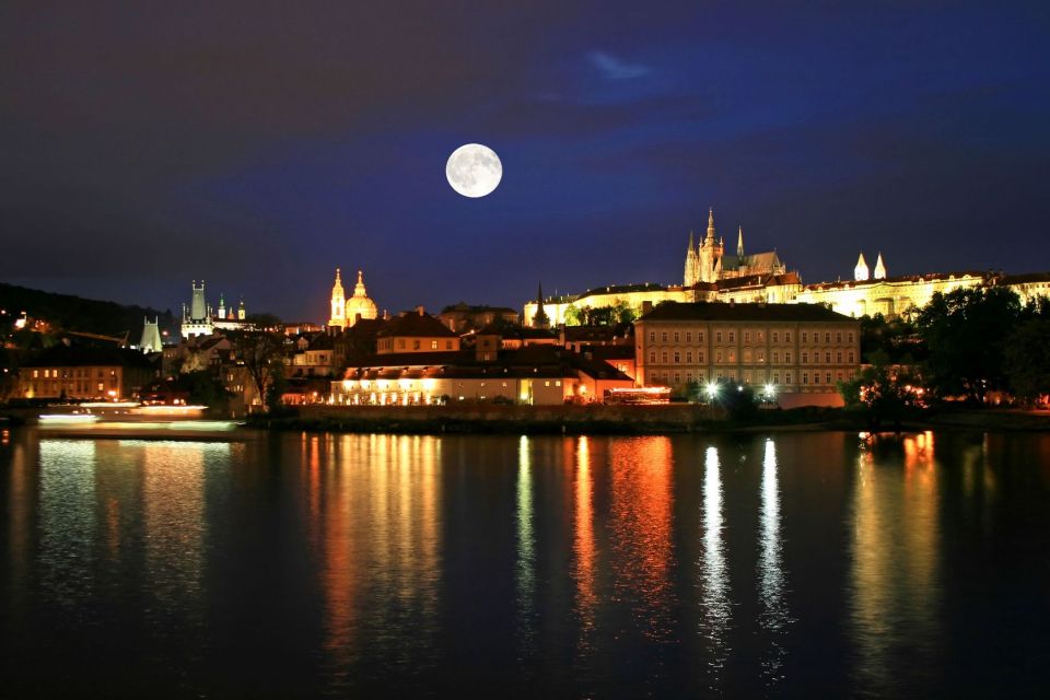 Panoramic Views of Prague Evening Walking Tour - Key Highlights You’ll Notice Right Away
