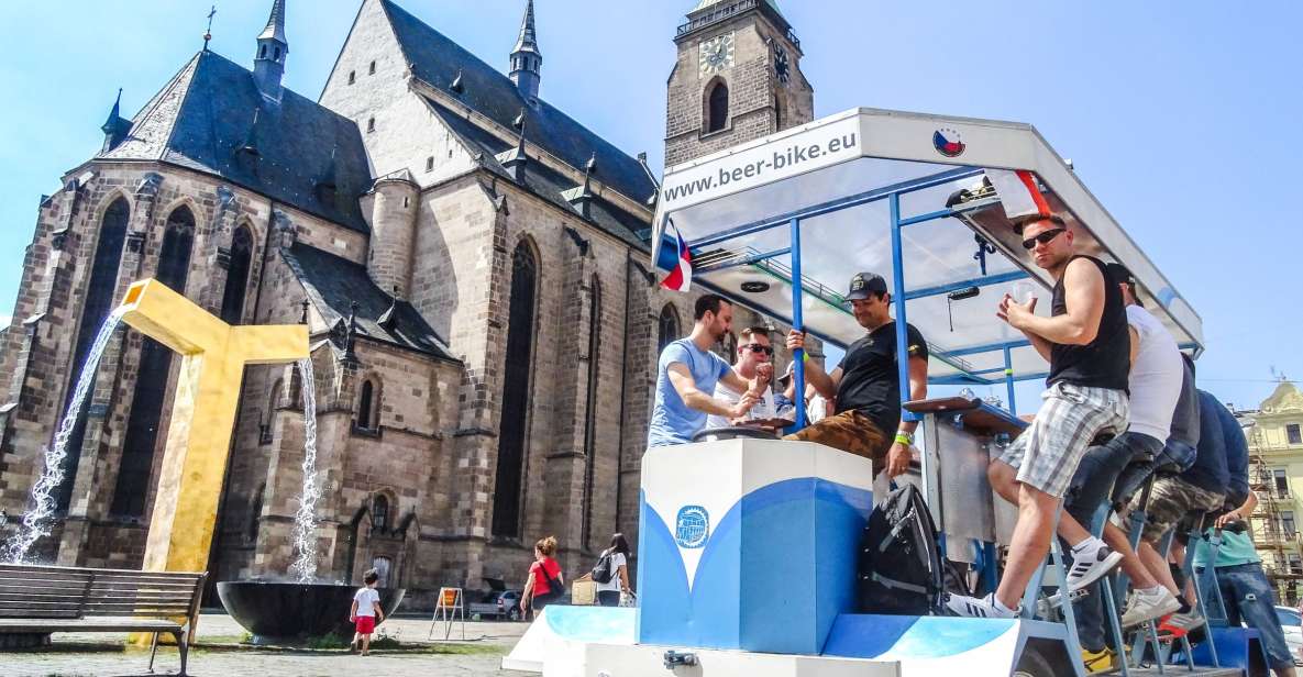 Pilsen: 1.5-Hour Beer Bike with Unlimited Beer - Cycling Plzeň With a Playlist and Quiet-Road Energy