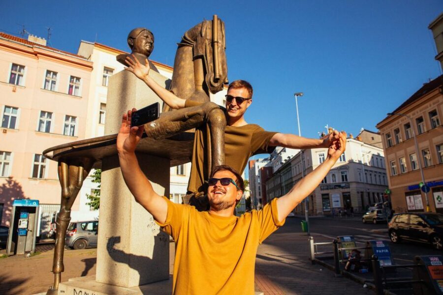Prague: 1.5-Hour Private Kick-Start Tour with a Local - Price check: is $64 per person worth it?