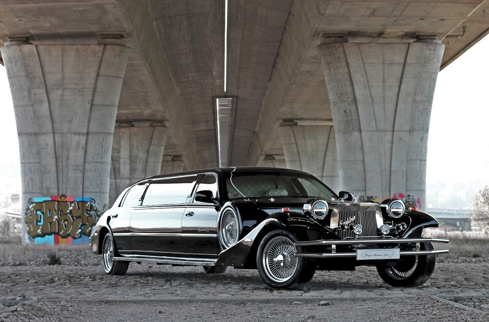 Prague: 1-Hour Vintage Limousine Rental - FAQ