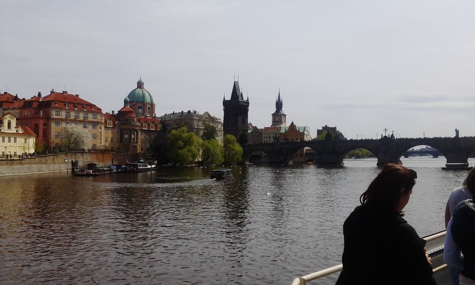 Prague: 2-Hour Lunch Cruise on the Vltava River - Price and Value of $57 for Cruise Plus Lunch
