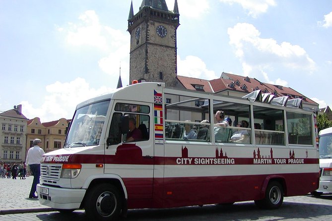 Prague 2-hour Panoramic Bus Tour - The 2-hour route: what you’ll see from the window