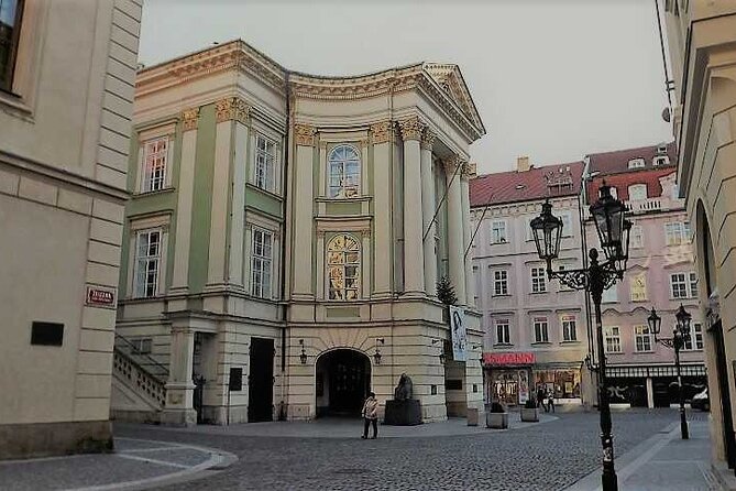 Prague 3-Hour Tour with Astronomical Clock Admission - Should you book this Prague Old Town and New Town tour with Astronomical Clock admission?