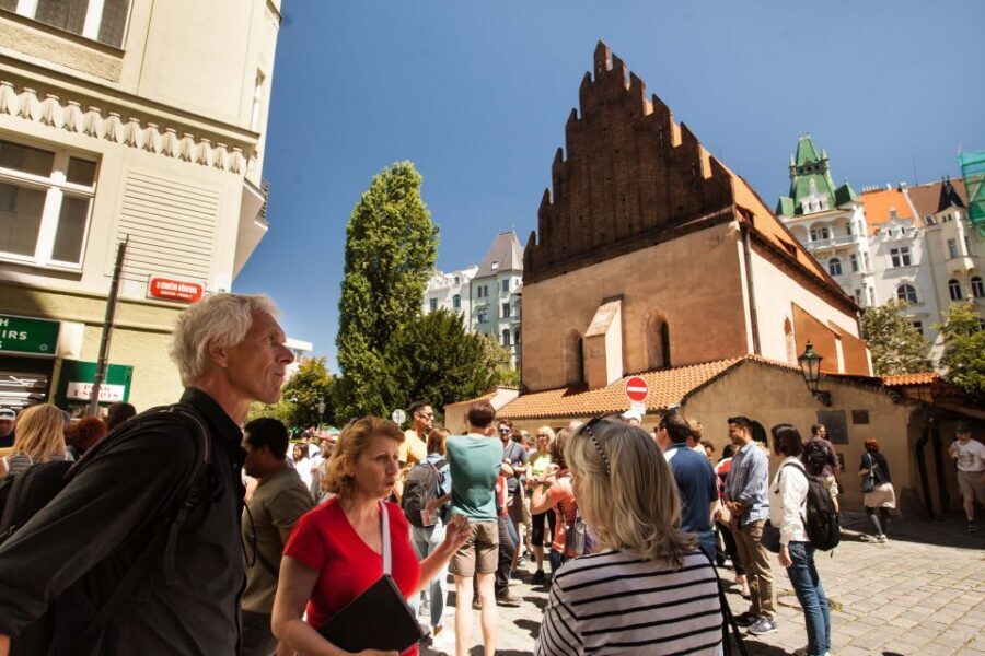 Prague: 6-Hour City Tour including Cruise and Lunch - Key highlights you’ll actually feel