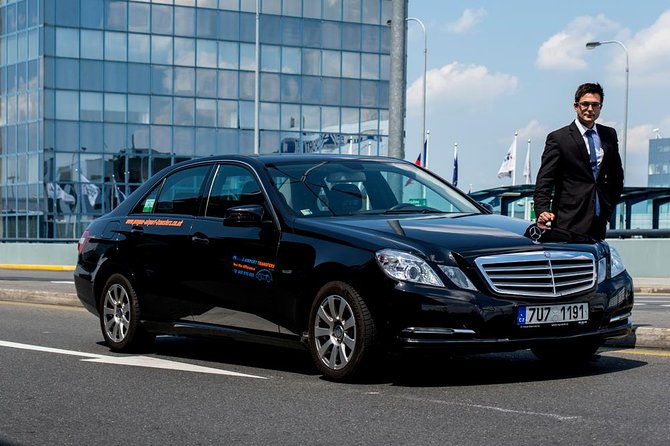 Prague Airport Shared Departure Transfer - Luggage rules and why they can make or break a shared ride