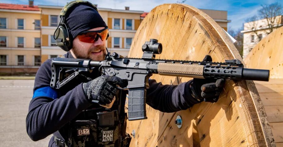 PRAGUE AIRSOFT SHOOTING GAMES - Key Points at a Glance