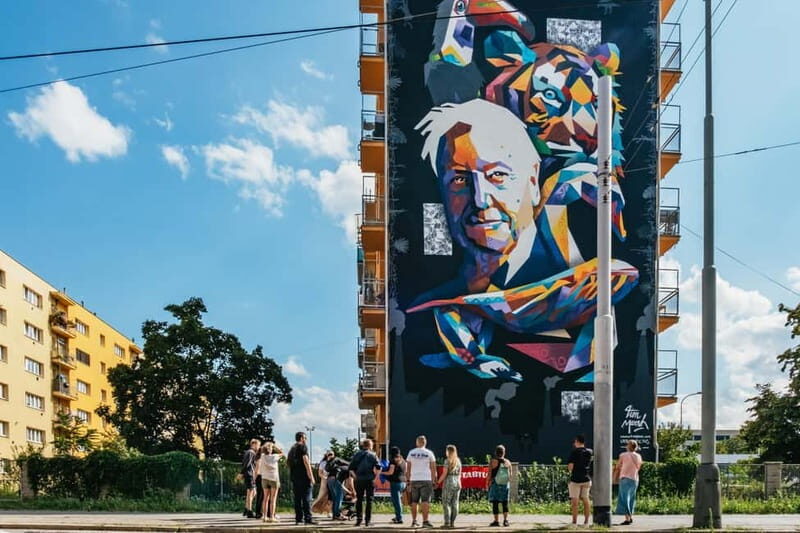 Prague: Alternative Prague Walking Tour - Coffee or Beer Break: Built Into the 3 Hours