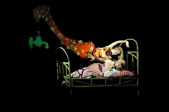 Prague 'Antologia' Black Light Show by Black Light Theatre Srnec - Is It Family-Friendly? The Non-Verbal Advantage (and the Pacing Watch-Out)