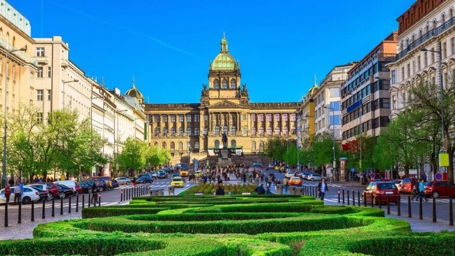 Prague Audioguide - TravelMate app for your smartphone - What You Actually Get: 34 Tracks, 100 Minutes, Plus a Quiz