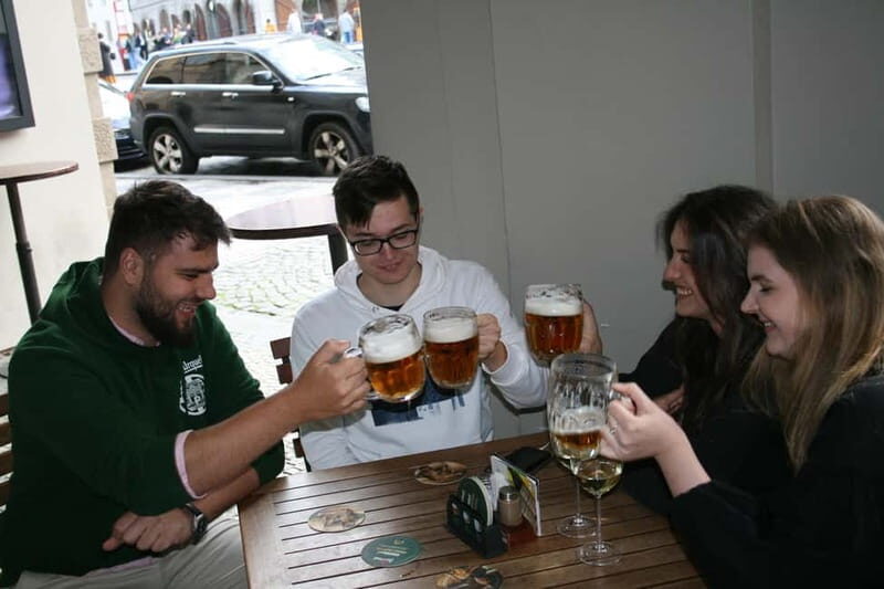 Prague Beer History: Highlights Tour with Tasting - Uhelný trh (20 minutes): pub atmosphere in an older-market setting