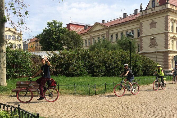 Prague Bike Tour - Stunning Viewpoints, Castle, City & Park - Timing And What The 2h 45m Really Buys You