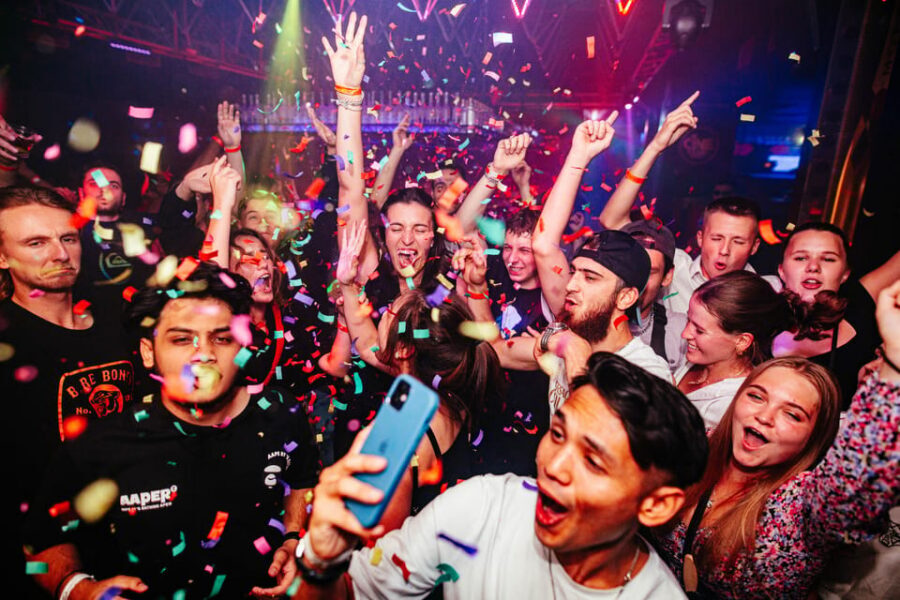 Prague: Boat Party with Unlimited Drinks & After Party Entry - Charles Bridge, Kampa Island, Prague Castle, Rudolfinum: What You’re Actually Seeing