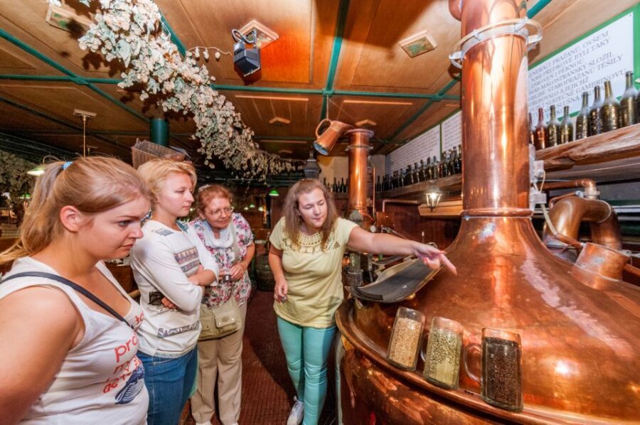 Prague: Brewery Tour with Unlimited Tastings - Key things that make this tour work