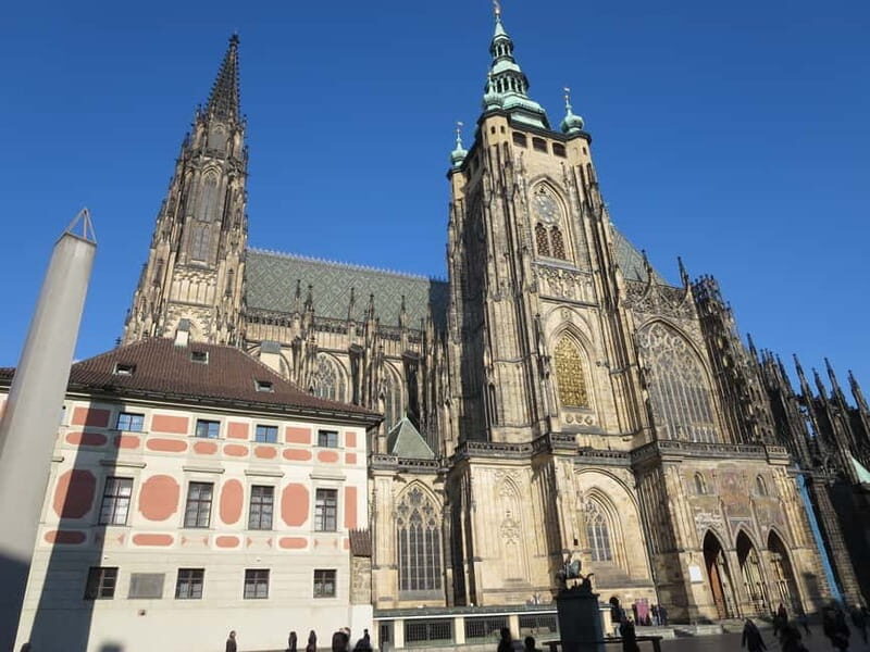 Prague: Bus and Boat Tour - Lesser Town and the main historic sweep