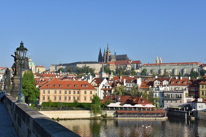 Prague Castle: Admission Ticket With Bus Transfer And Audioguide - The Mobile Audioguide: How to Use It Without Frustration