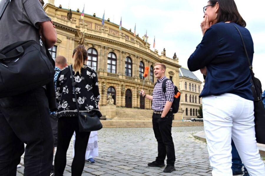 Prague: Castle and Jewish Quarter Tour with Cruise and Lunch - Prague Castle Complex by Tram: The Shortcut That Feels Like Part of the Show