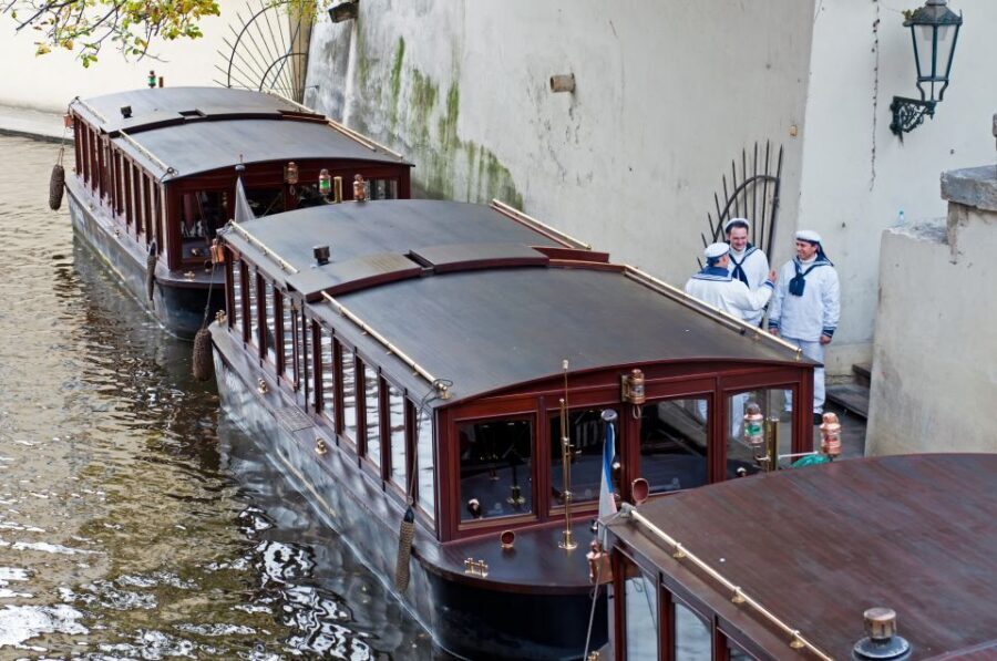 Prague: Castle and Jewish Quarter Tour with Cruise and Lunch - Price and Value: What You’re Actually Paying For
