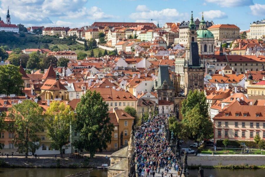 Prague: Castle and Lesser Town Walking Tour with Local Guide - Kicks for Value: $51 for 3 Hours of Real Walking