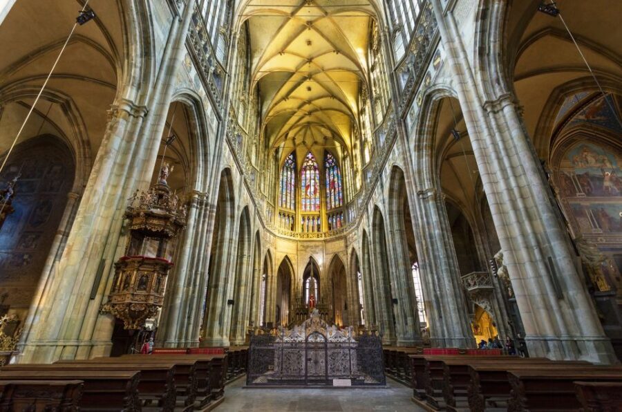 Prague Castle and St. Vitus Cathedral Private Walking Tour - Why a private Prague Castle walk is worth your time