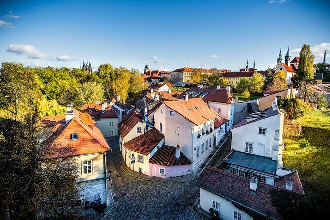 Prague Castle District Tour - Stop 1: Prague Castle Courtyards and the Story of a Millennium
