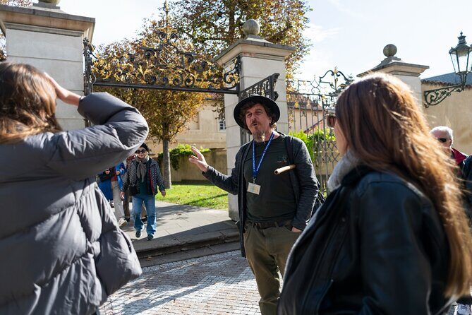 Prague: Castle Entry Ticket with Guide and River Cruise - Who should book this tour—and who should skip it