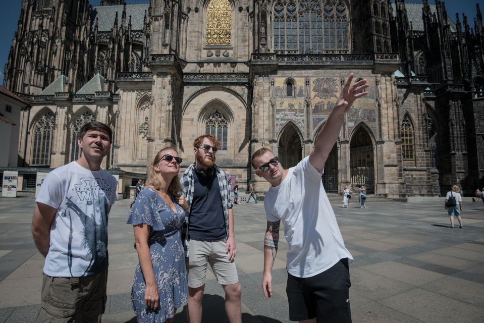 Prague: Castle Grounds & Highlights Walking Tour small-group - Key points to know before you go