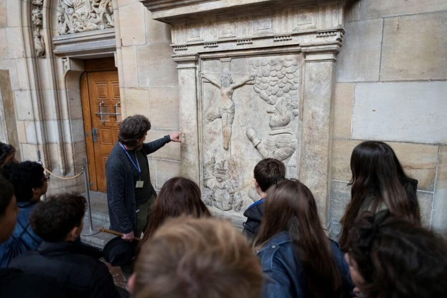 Prague Castle Interiors, Bus Tour and Vltava River Cruise - Golden Lane Finish: Tiny Houses and Daliborka Tower Stories