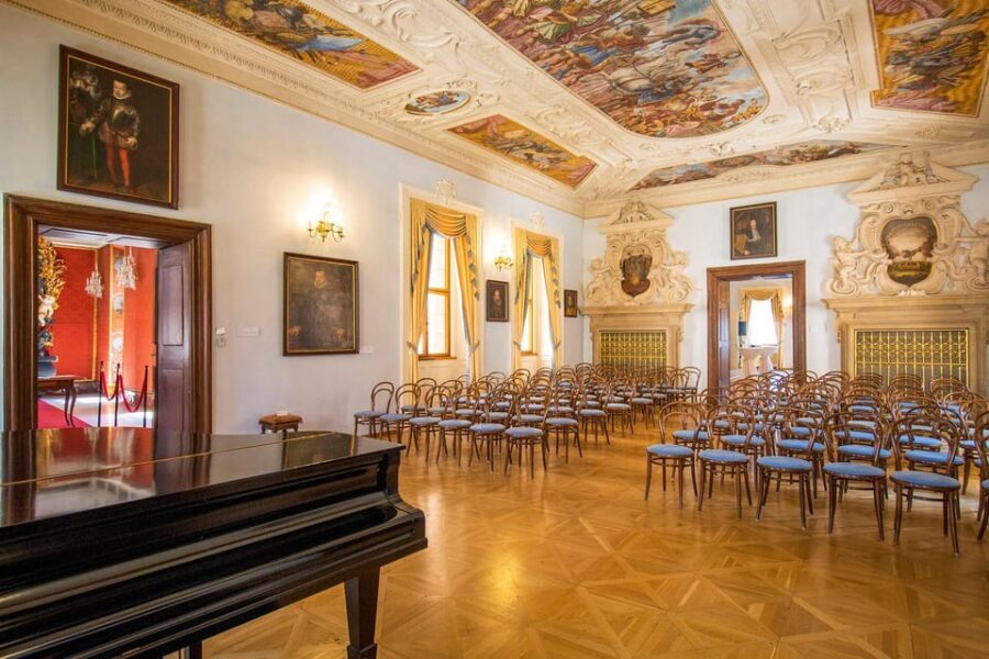 Prague Castle: Midday Classical Concert at Lobkowicz Palace - Why a midday Prague Castle concert feels special