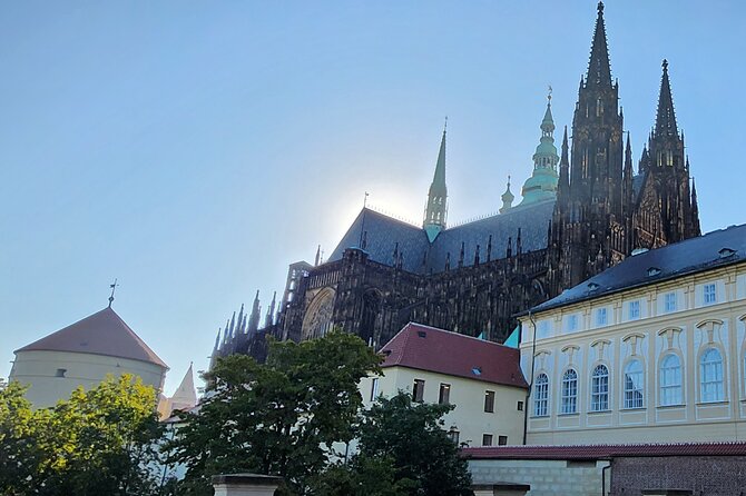 Prague Castle Private Walking Tour - St. Vitus Cathedral in 40 minutes: coronations and scale
