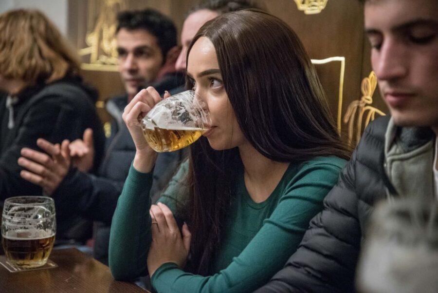 Prague: Castle Side Breweries & Pubs Guided Walking Tour - Prague Castle-side viewpoints: seeing the city after dark