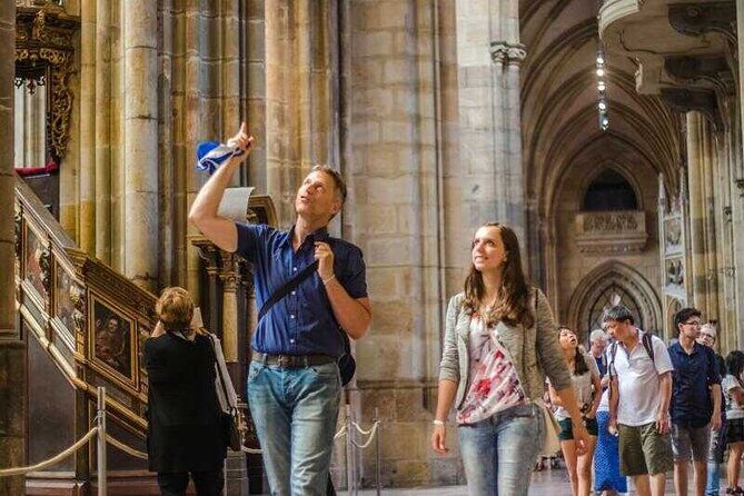 Prague Castle Tour Including Admission Ticket - 2.5 Hour - Meeting at Křižovnické nám. and using the tram like a local