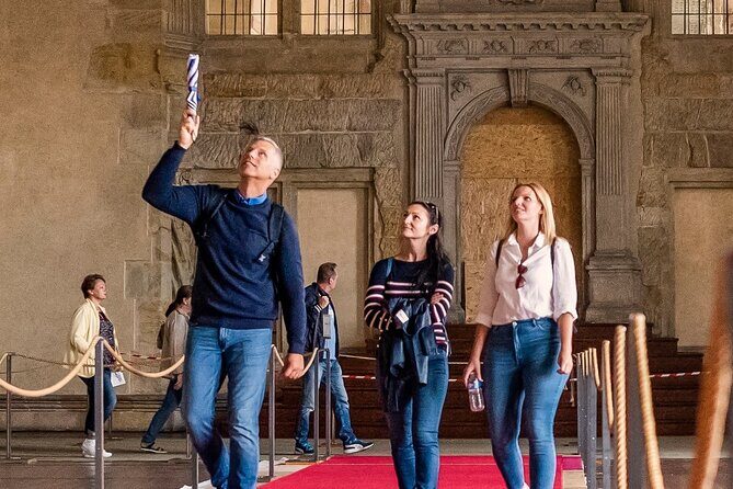 Prague Castle Tour Including Admission Ticket - 2.5 Hour - Old Royal Palace and Vladislav Hall: where ceremonies meet real life