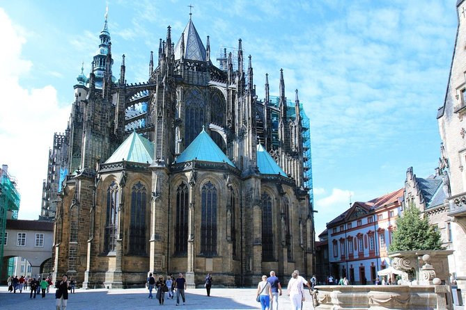 Prague Castle Walking Tour - Old Royal Palace: where Bohemian rulers lived for centuries