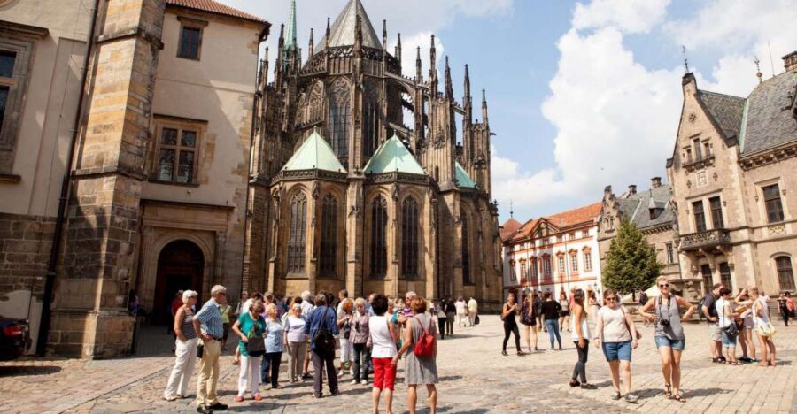 Prague City 3-Hour Tour with Changing of the Guard - Key things you’ll notice on this tour