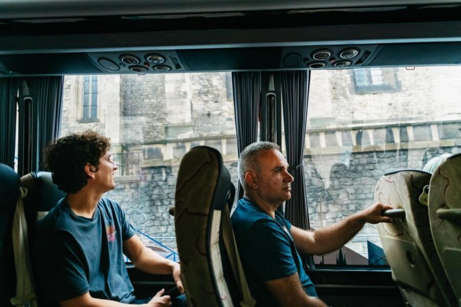 Prague: City Highlights By Bus, Boat, and on Foot - Key highlights at a glance