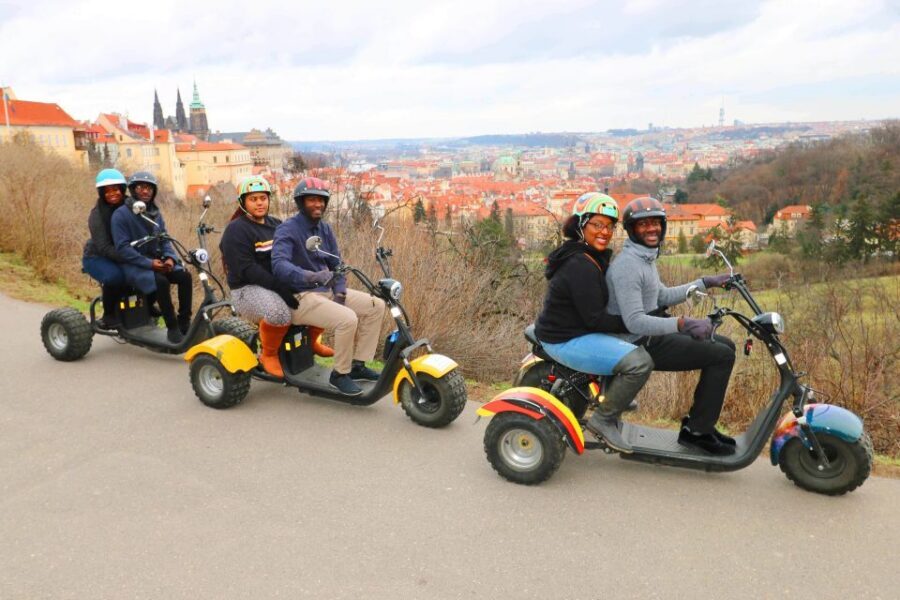 Prague: City Highlights Guided Electric Trike Tour - Lesser Town wrap-up: end with the side streets mood