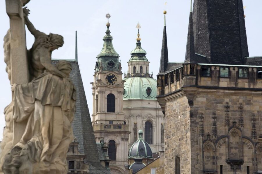 Prague: City Highlights Private Walking Tour - Prague Castle: 60 minutes for the main highlights and views