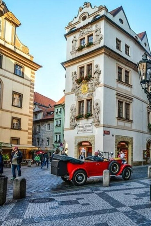 Prague: City Highlights Walking Tour - Starting at Veleslavínova: a smart way to get moving