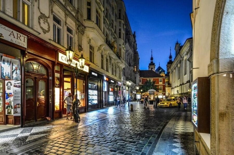 Prague: City Highlights Walking Tour - Custom routes: private tour tailoring and optional comfort