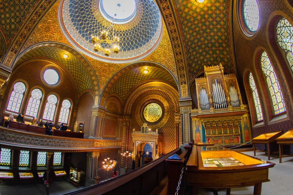 Prague: Classical Concert in the Spanish Synagogue - Why the Spanish Synagogue works so well for concerts