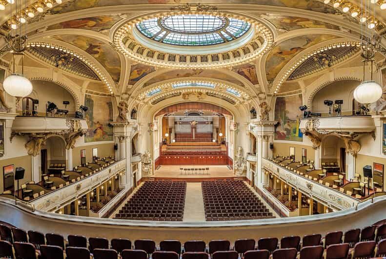 Prague: Classical Concerts at Smetana Hall, Municipal House - Practical Tips for a Smoother Night in Municipal House