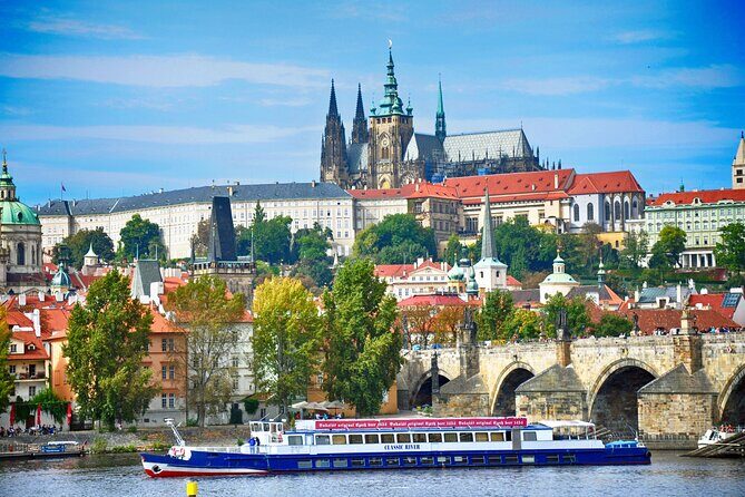 Prague Combo: Castle Guided Tour, Bus and Optional Boat - Who Should Book This (and Who Should Rethink It)